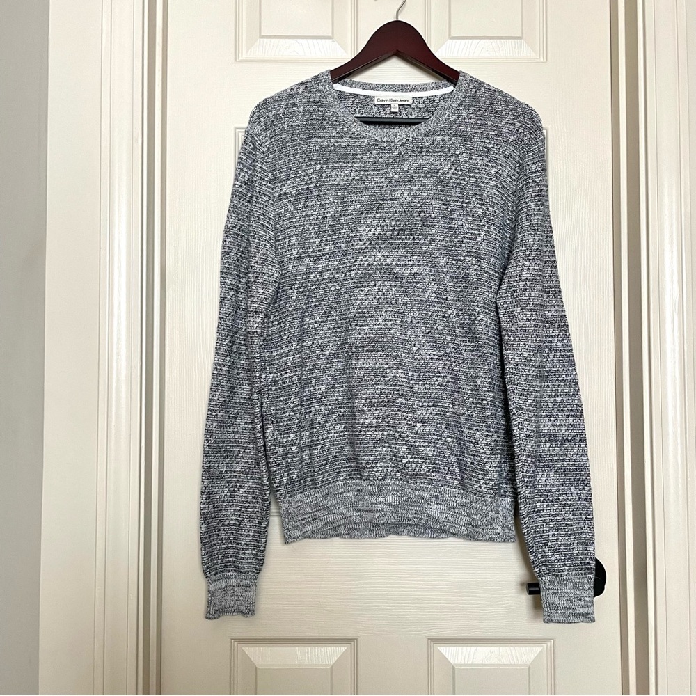 Calvin Klein Sweater